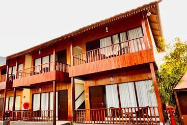 Hotel Ile Bay Resort