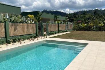 Kurort Royal Suites Port Barton