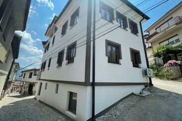 Apartahotel Casa Norvegia Ohrid
