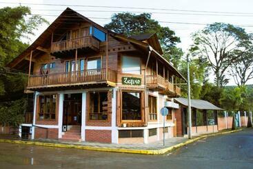 酒店 Zafiro Boutique