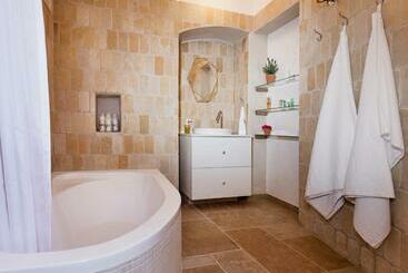 Majatalo Azamra Inn Tzfat