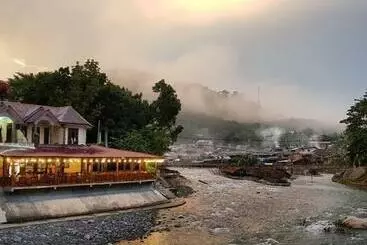 Majatalo Wisma Leuser Sibayak