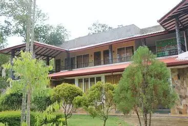 Hotel Lake Sewendra