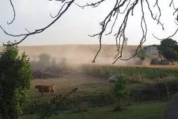 Aamiaismajoitus (B&B) Ferme De Bellevue