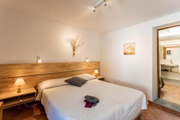 בית מלון כפרי L Auberge Du Cèdre