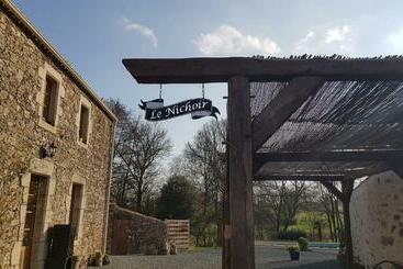 膳宿费 Le Nichoir