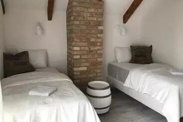 ペンション Vinný Tunel