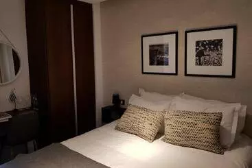 Retkeilymaja Pizzorno Lodge & Wine