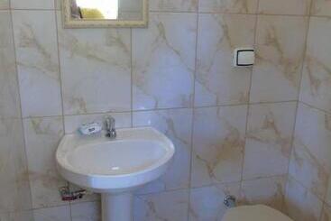 Hostel Pousada Dona Maria