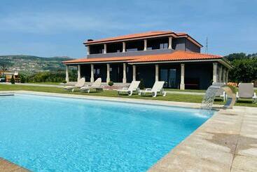 צימר Alojamento Da Ladeira