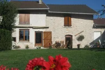 Aamiaismajoitus (B&B) Murmure Des Buis