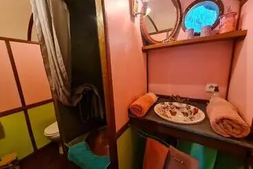 Bed and Breakfast Roulotte D Aquitaine