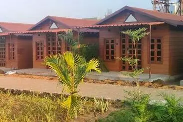 Hotel Nirvana Resort And Restaurant