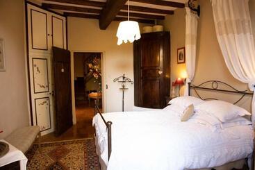 ペンション Le Logis Saint Victor