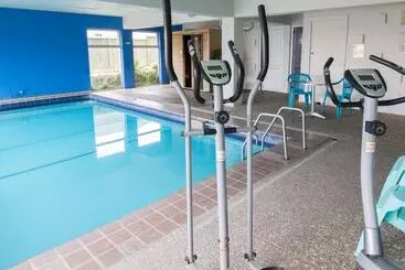 Absolute Lakeview Motel