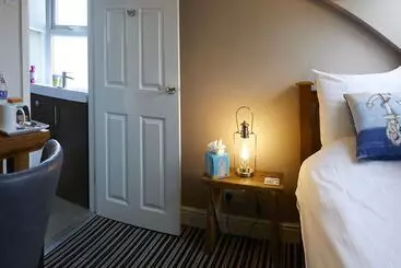 فندق Ashburton House  B&b