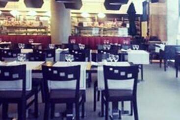 בית מלון כפרי Bulnes Eco Suites