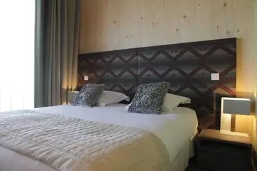 בית מלון כפרי L Aiguille Grive Chalets