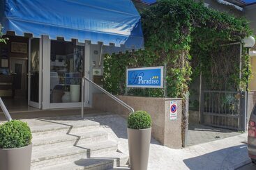 בית מלון כפרי Paradiso