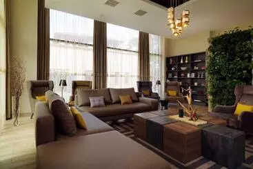 בית מלון כפרי Residence Inn By Marriott Sarajevo