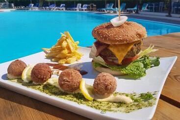 Skion Palace Beach Hotel Bungalows Boutique