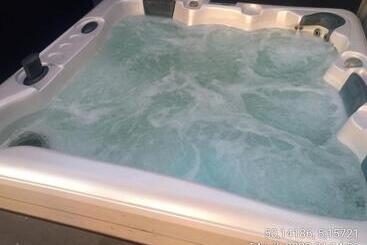 Retkeilymaja Cabane De L Ermitage