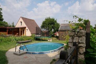 Pensionat Degustarium Bavory