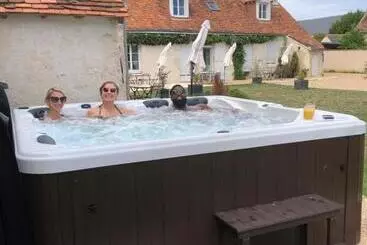 Aamiaismajoitus (B&B) Domaine De Praline Praline