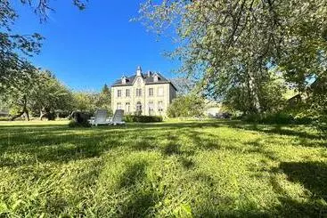 ベッドアンドブレックファースト Villa Vallière Bed&breakfast