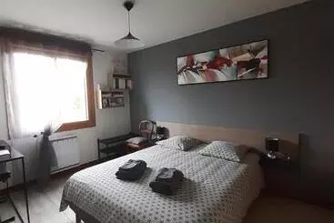 Aamiaismajoitus (B&B) Chambre D Hôte Le Bois Joli