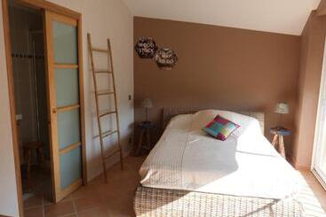 مبيت وإفطار La Reine Des Prés Chambres D Hôtes