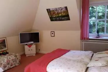 ベッドアンドブレックファースト Zimmer Mit Teichblick