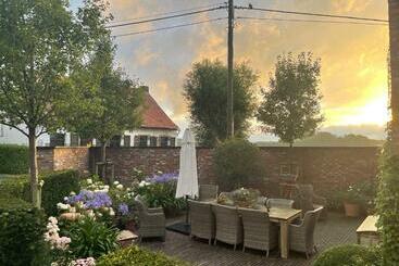 Parel Van Bever   Perle De Biévène