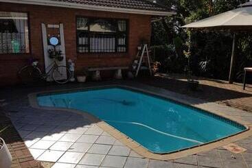 Pension Dollies Place