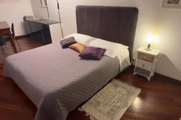 ペンション Villa Mezzacollina