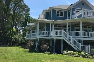 Aamiaismajoitus (B&B) Swanendele Inn