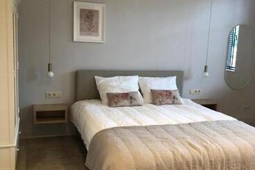 Cire Bed And Breakfast