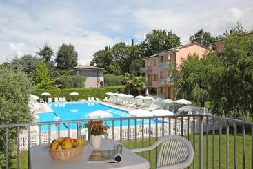 아파트 Appartamenti San Carlo