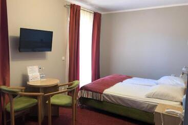 בית מלון כפרי Nat Bukowina Tatrzańska