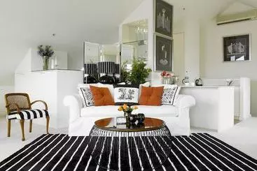 Andre S Mews Luxury Serviced Apartments