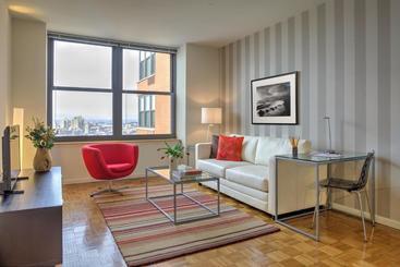 آپارتمانهای توریستها Furnished Quarters At Grove Pointe