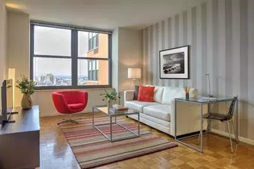 Apartaments turístics Furnished Quarters At Grove Pointe