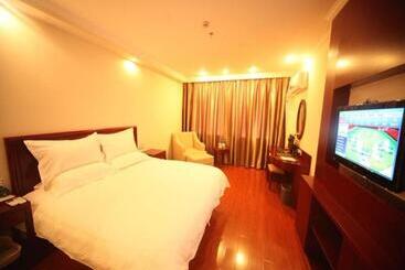 Отель Greentree Inn Jiangxi Jiujiang Shili Avenue Business