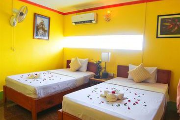 Our Joint Hotel & Guesthouse