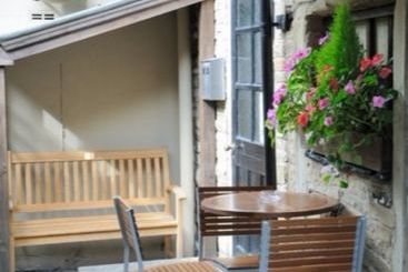 酒店 The Church House Inn