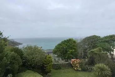 膳宿费 Borthalan House