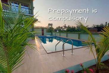 Отель Beach Haven  Nagaon Beach