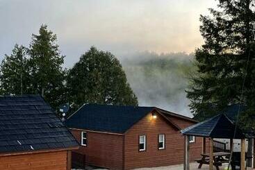 فندق Riverdale Resort