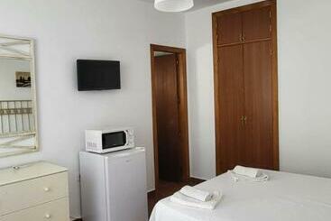 پانسیون Habitaciones Martín