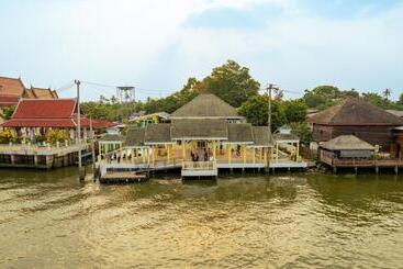 Resort Roomquest Baan Khun Phra The Iconic Residence